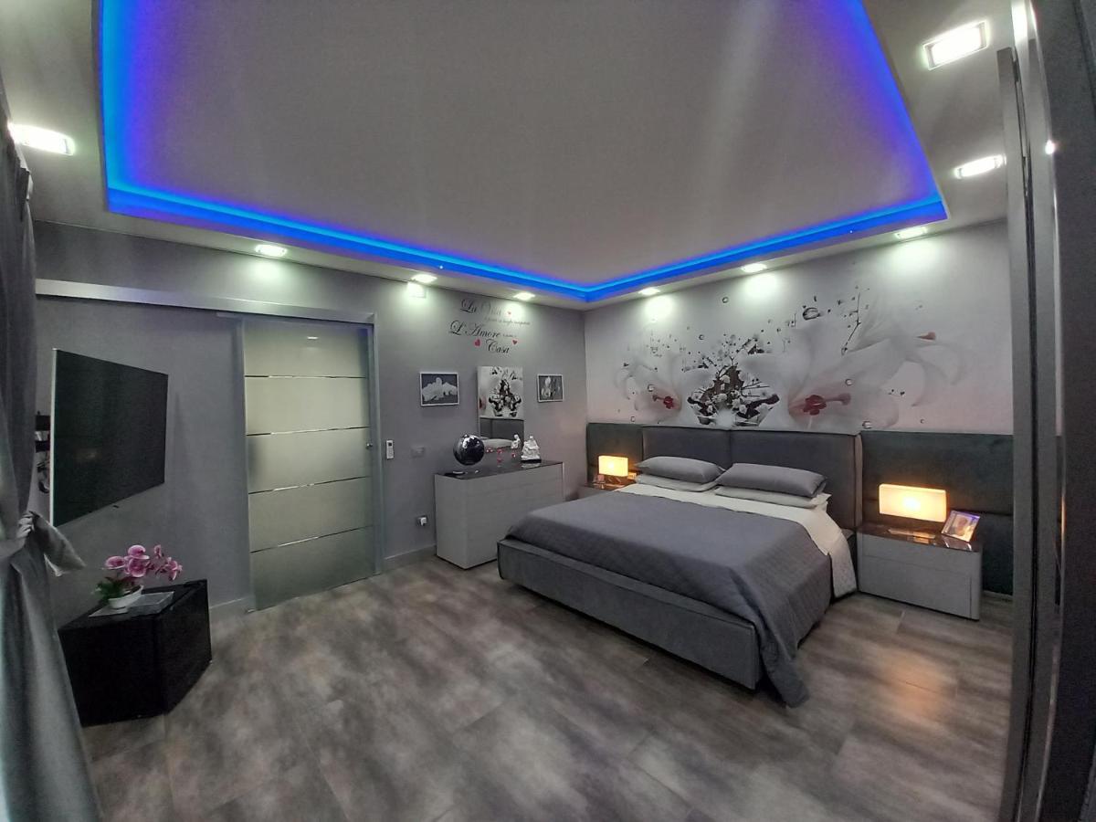 Casa Mika Hotel Procida Bagian luar foto